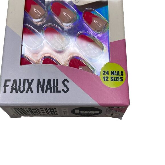 The illustrated Nail Cross My Heart Faux Nails Brand New In Box - Picture 2 of 6